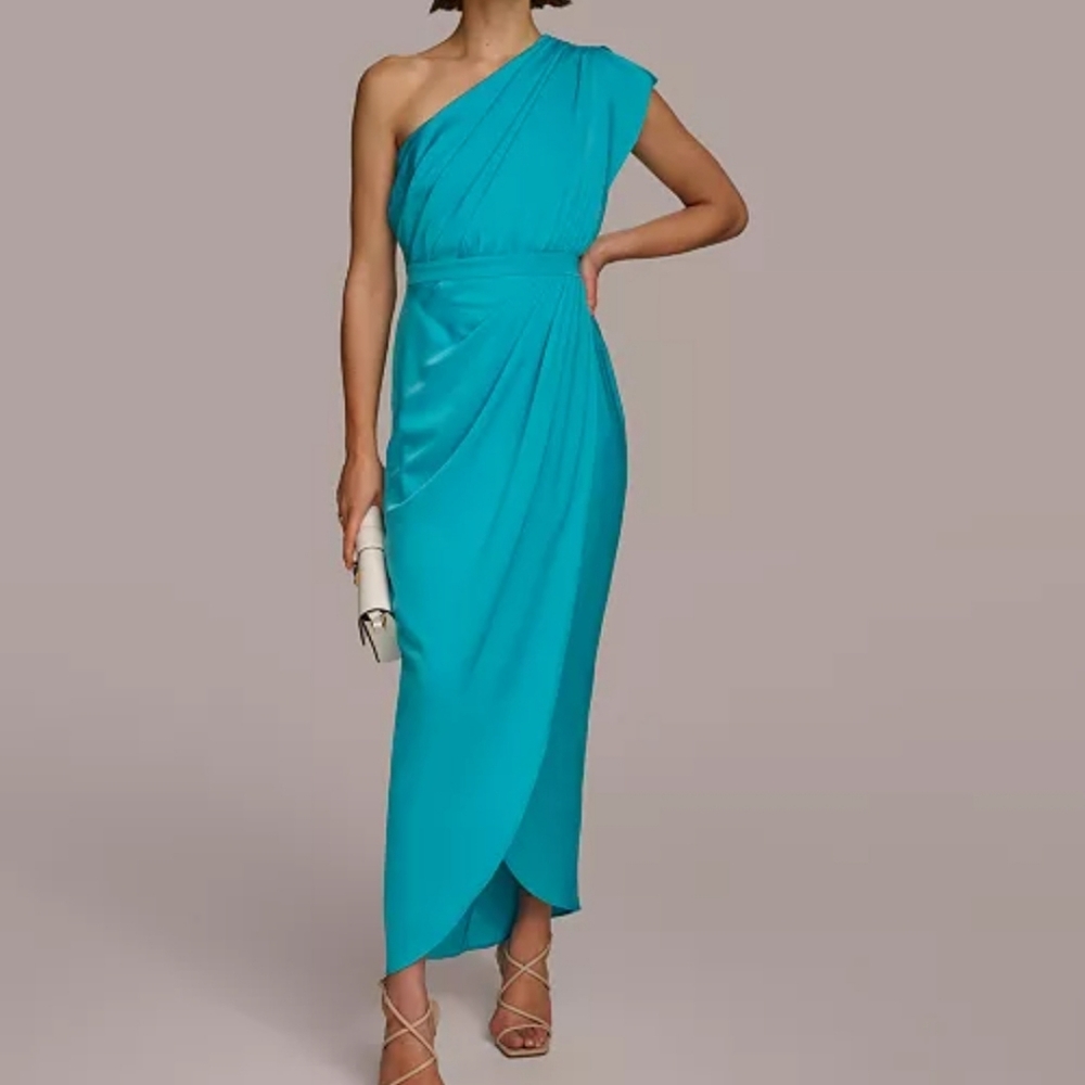 Donna Karan Women's Asymmetric Draped Sleeveless Gown Size‎ 6